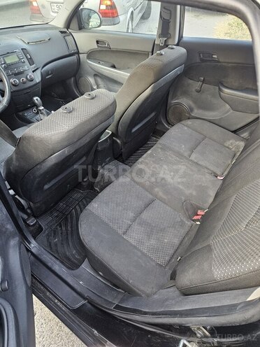 Hyundai i30 2011, 314,601 km - 1.6 л - Bakı