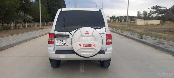 Mitsubishi Pajero io 2001, 301,000 km - 2.0 л - Sumqayıt