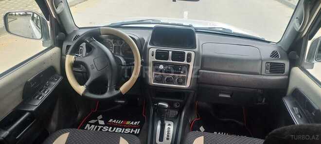 Mitsubishi Pajero io 2001, 301,000 km - 2.0 л - Sumqayıt