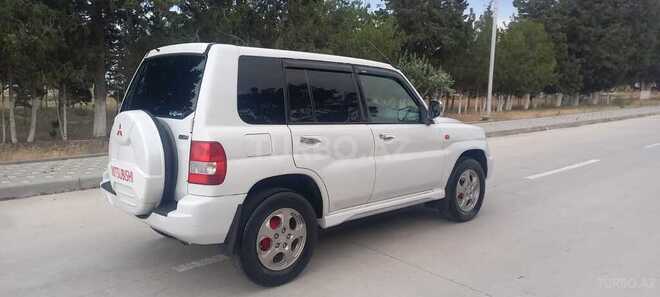 Mitsubishi Pajero io 2001, 301,000 km - 2.0 л - Sumqayıt