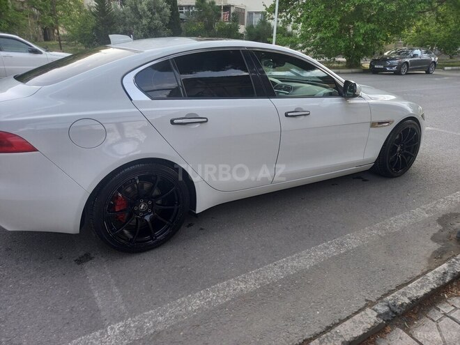 Jaguar XE 2017, 132,500 km - 2.0 l - Bakı