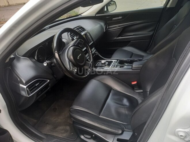 Jaguar XE 2017, 132,500 km - 2.0 l - Bakı