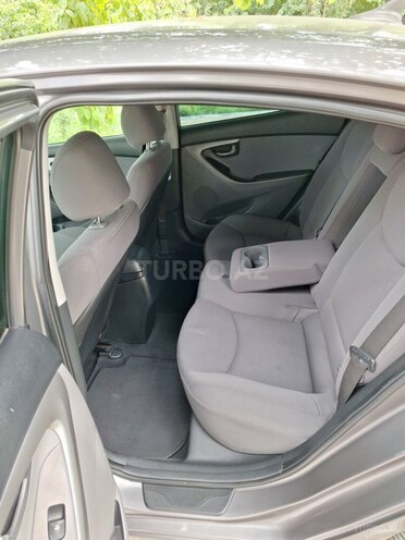Hyundai Elantra 2014, 180,766 km - 1.8 л - Ağcabədi