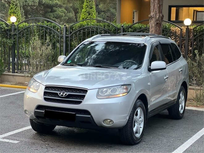 Hyundai Santa Fe-4