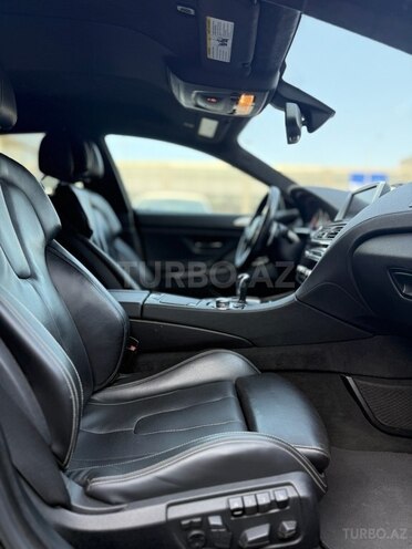 BMW M6-17