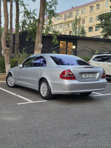 Mercedes E 220 d 2005, 368,558 km - 2.2 l - Bakı