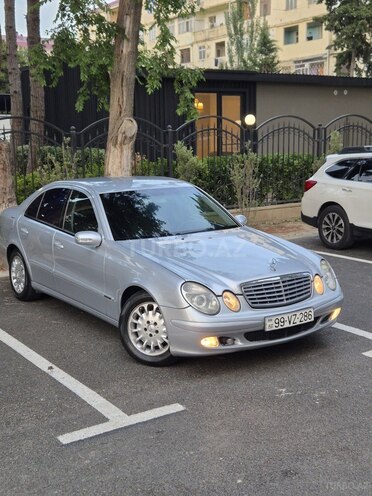 Mercedes E 220 d 2005, 368,558 km - 2.2 l - Bakı