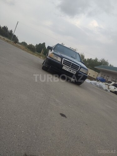 Mercedes C 220 d 1993, 500,000 km - 2.2 л - Salyan