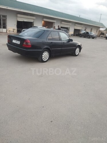 Mercedes C 220 d 1993, 500,000 km - 2.2 л - Salyan