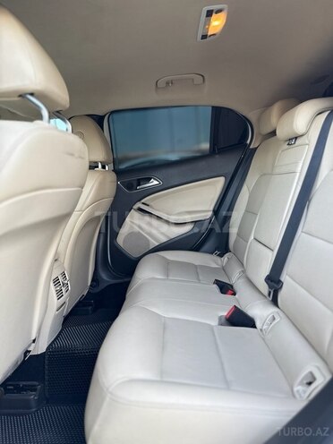 Mercedes GLA 250 2016, 175,000 km - 2.0 l - Bakı