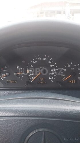 Mercedes C 180 1995, 254,500 km - 1.8 l - Bakı