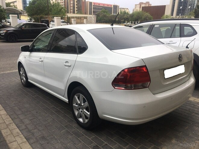 Volkswagen Polo 2015, 202,000 km - 1.6 l - Bakı
