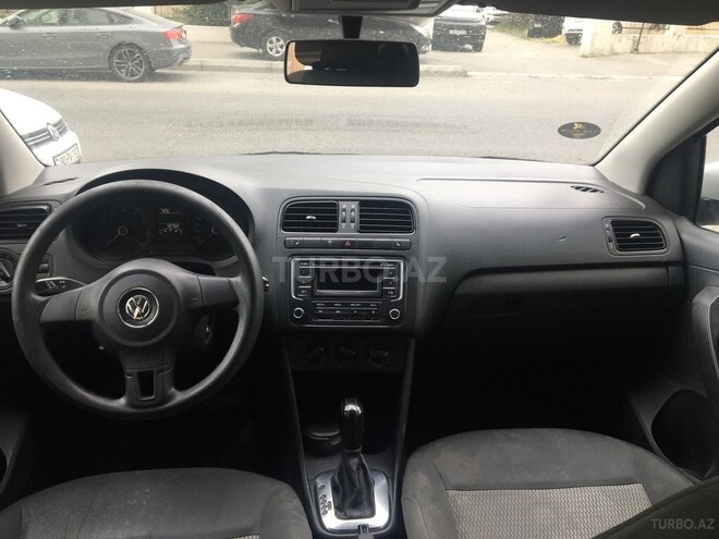 Volkswagen Polo 2015, 202,000 km - 1.6 l - Bakı