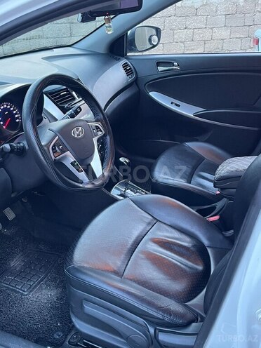 Hyundai Accent 2012, 273,000 km - 1.6 l - Bakı