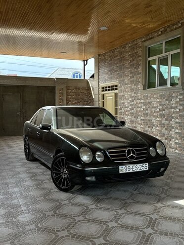 Mercedes E 280 2000, 515,000 km - 2.8 l - Xaçmaz