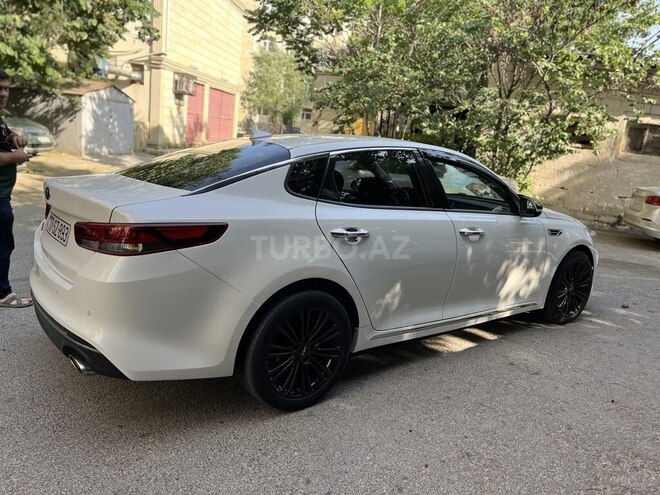 Kia K5-5