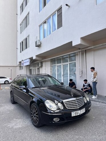 Mercedes E 220 d 2006, 365,000 km - 2.2 л - Bakı