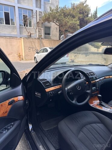 Mercedes E 220 d 2006, 365,000 km - 2.2 л - Bakı