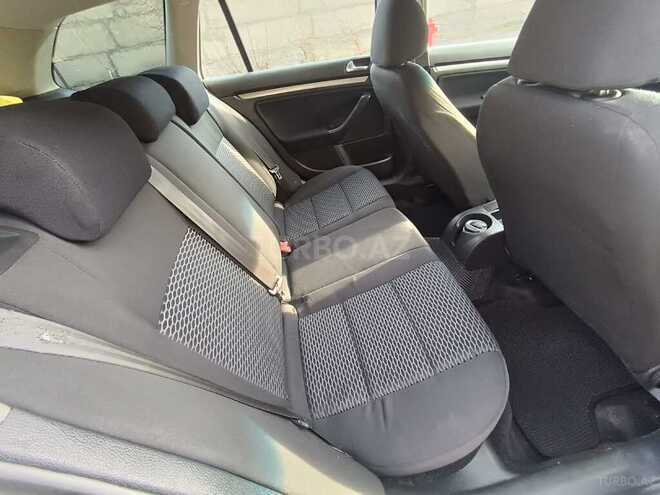 Volkswagen Golf 2010, 143,642 km - 1.6 l - Bakı