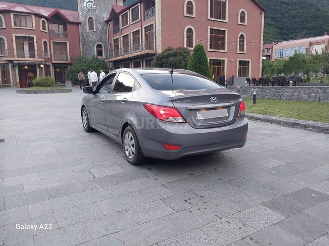 Hyundai Accent 2016, 173,809 km - 1.6 l - Qax