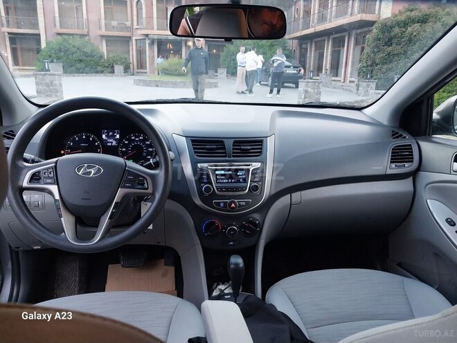 Hyundai Accent 2016, 173,809 km - 1.6 l - Qax