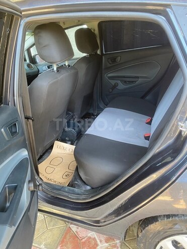 Ford Fiesta 2009, 424,444 km - 1.6 l - Bakı
