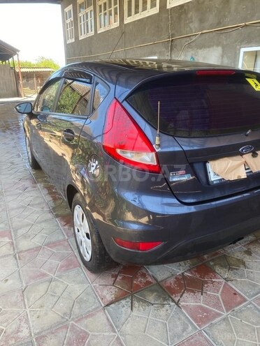 Ford Fiesta 2009, 424,444 km - 1.6 l - Bakı