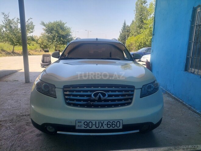 Infiniti FX35 2008, 24,000 km - 3.5 l - Ucar