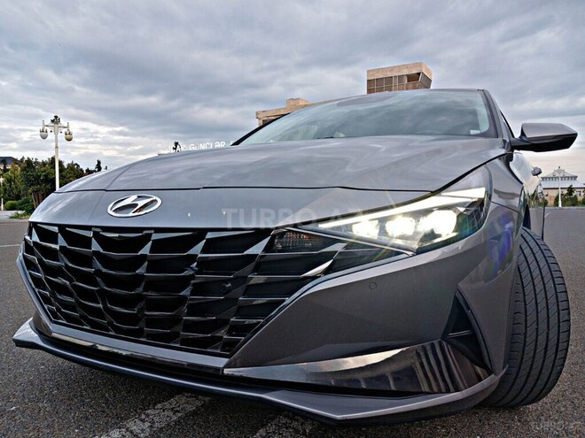 Hyundai Elantra 2022, 33,500 km - 1.6 l - Bakı