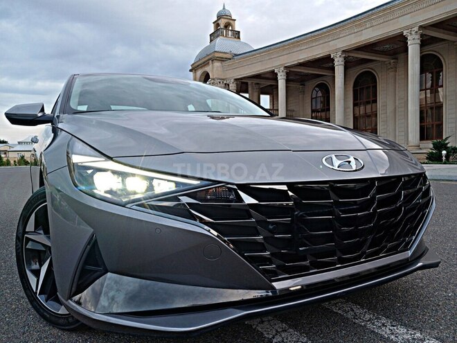 Hyundai Elantra 2022, 33,500 km - 1.6 l - Bakı
