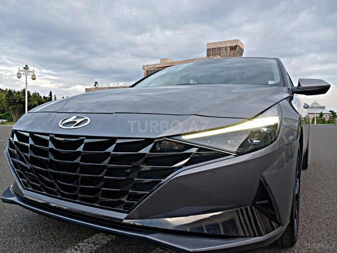 Hyundai Elantra 2022, 33,500 km - 1.6 l - Bakı