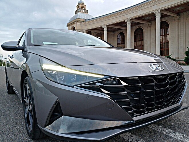 Hyundai Elantra 2022, 33,500 km - 1.6 l - Bakı
