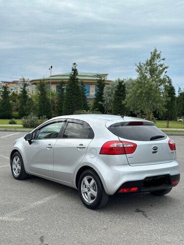 Kia Rio 2012, 250,000 km - 1.1 л - Sumqayıt