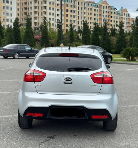 Kia Rio 2012, 250,000 km - 1.1 л - Sumqayıt