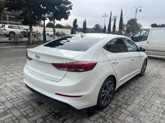Hyundai Elantra 2017, 132,000 km - 2.0 l - Bakı