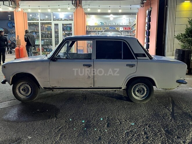 LADA (VAZ) 21011 1983, 280,000 km - 1.3 l - Bakı