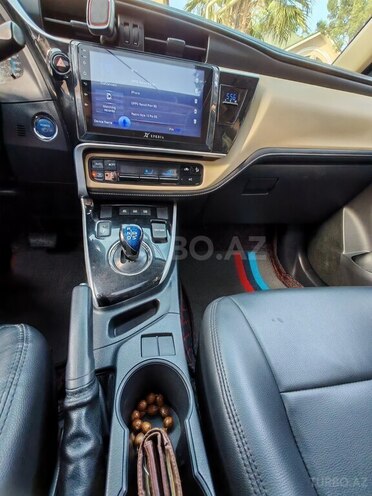 Toyota Corolla 2018, 46,000 km - 1.8 l - Bakı