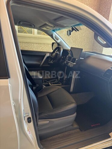 Toyota Land Cruiser Prado 2011, 230,000 km - 2.7 l - Gəncə