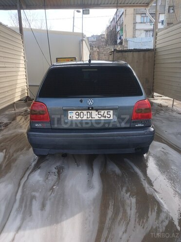 Volkswagen Golf 1996, 800,000 km - 2.0 l - Masallı
