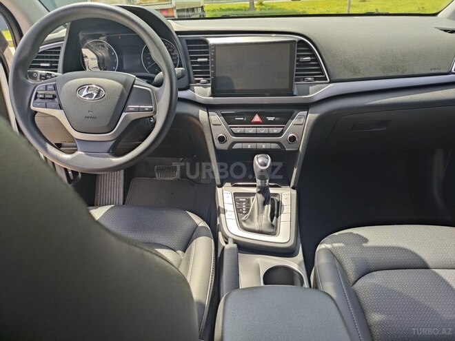 Hyundai Elantra 2018, 106,000 km - 1.6 л - Bakı