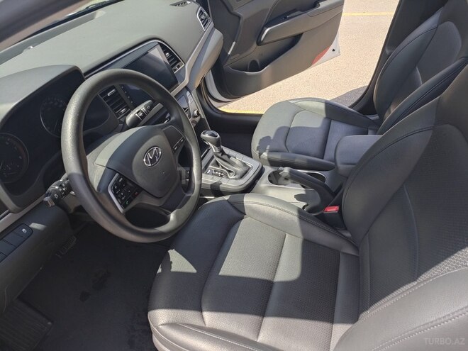 Hyundai Elantra 2018, 106,000 km - 1.6 л - Bakı