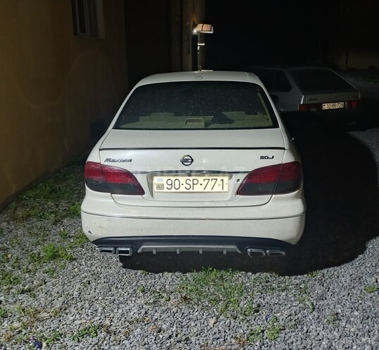 Nissan Maxima-6