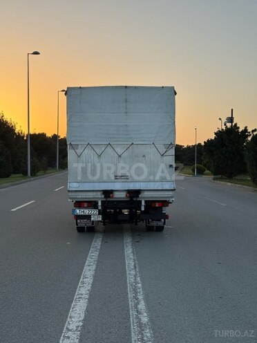 Ford Transit-12