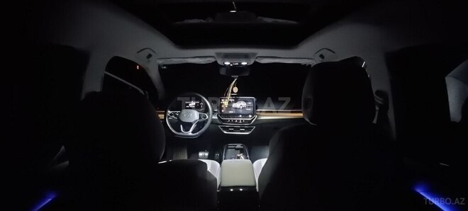 Volkswagen ID.6 2023, 21,900 km - 0.0 л - Xırdalan