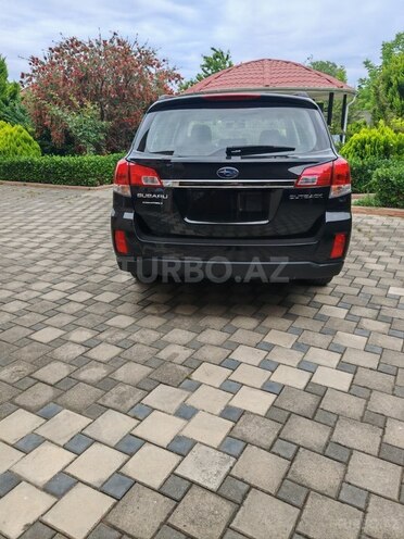 Subaru Outback-4