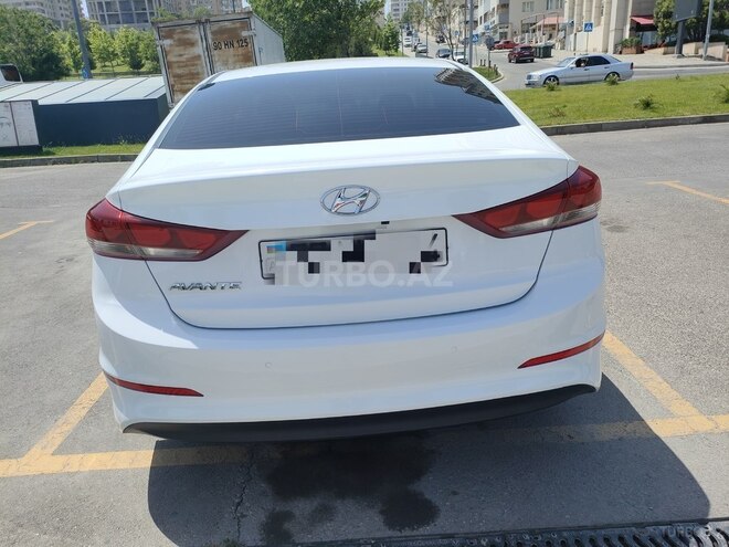 Hyundai Elantra 2018, 106,000 km - 1.6 л - Bakı