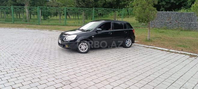 Kia Rio 2008, 400,000 km - 1.5 l - Balakən