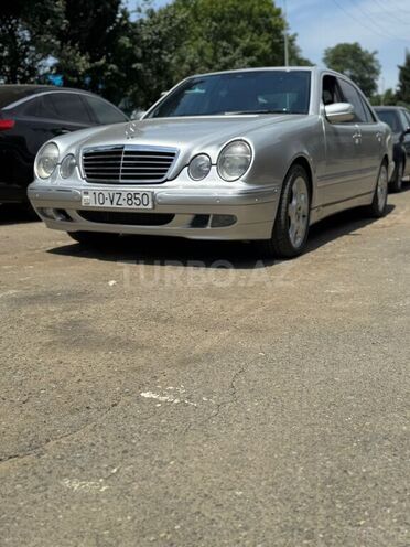 Mercedes E 320 2001, 582,000 km - 3.2 l - Lənkəran