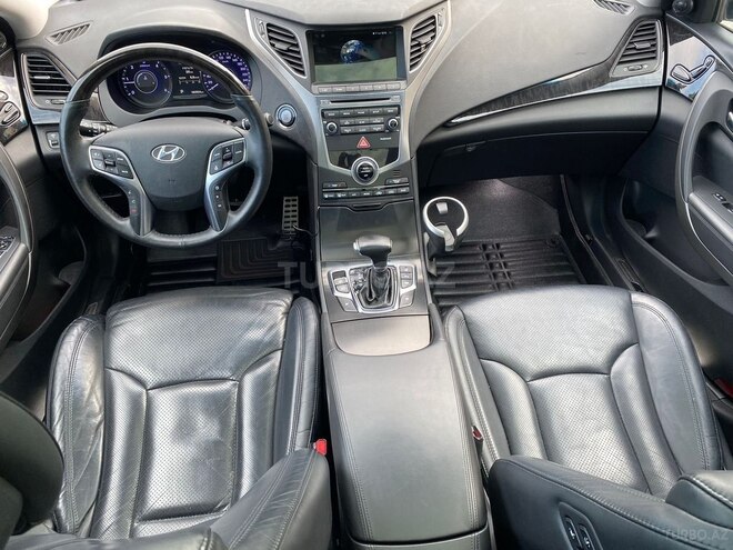 Hyundai Grandeur 2015, 218,552 km - 2.2 л - Bakı