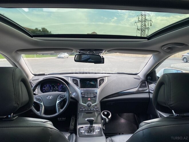 Hyundai Grandeur 2015, 218,552 km - 2.2 л - Bakı